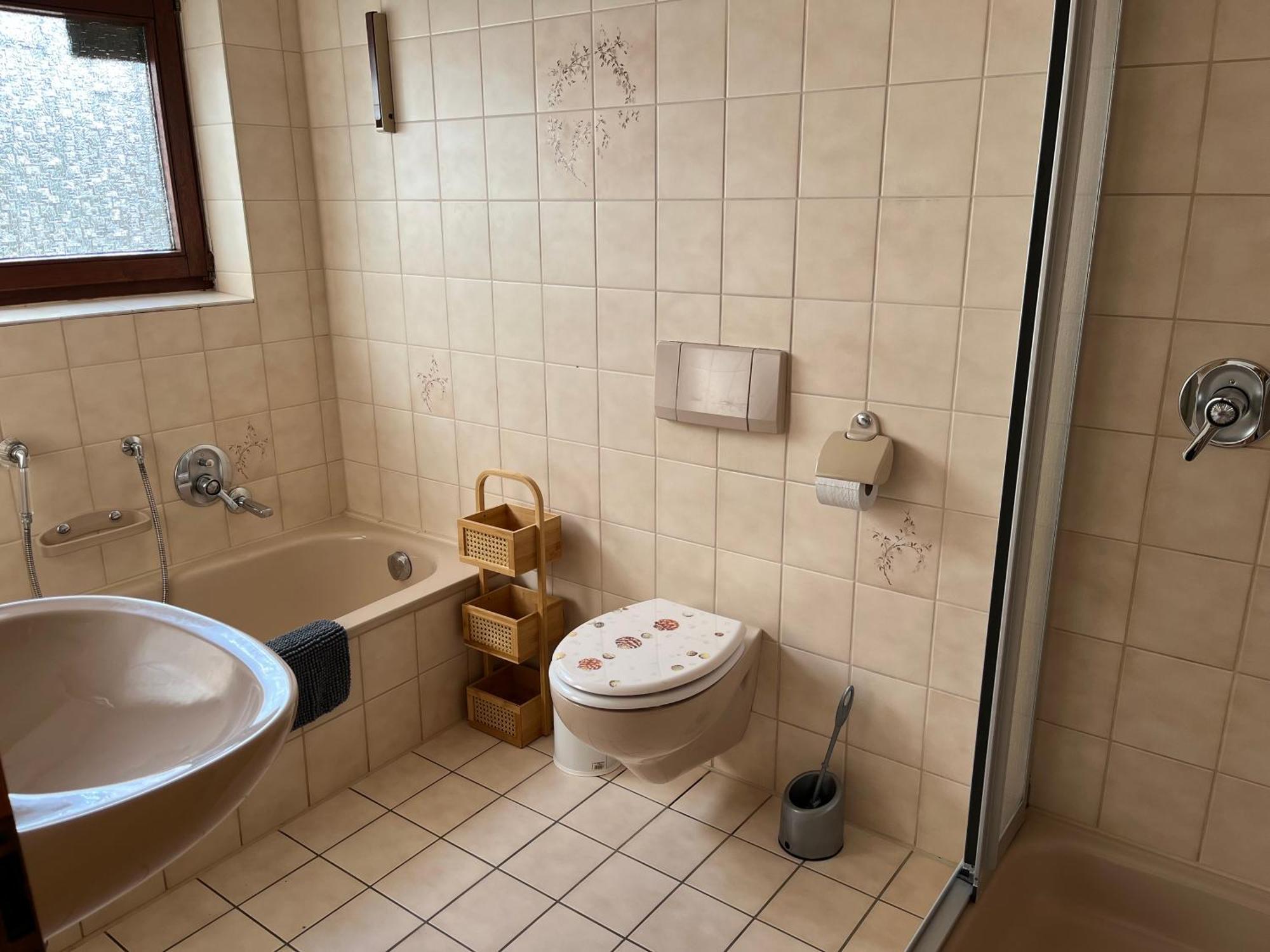 Ruhige Wohnung In Feldrandlage Massenbachhausen Exterior foto